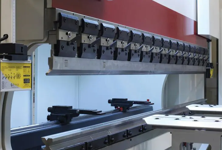 Baykal APHS CNC Hydraulic Pressbrake Detail