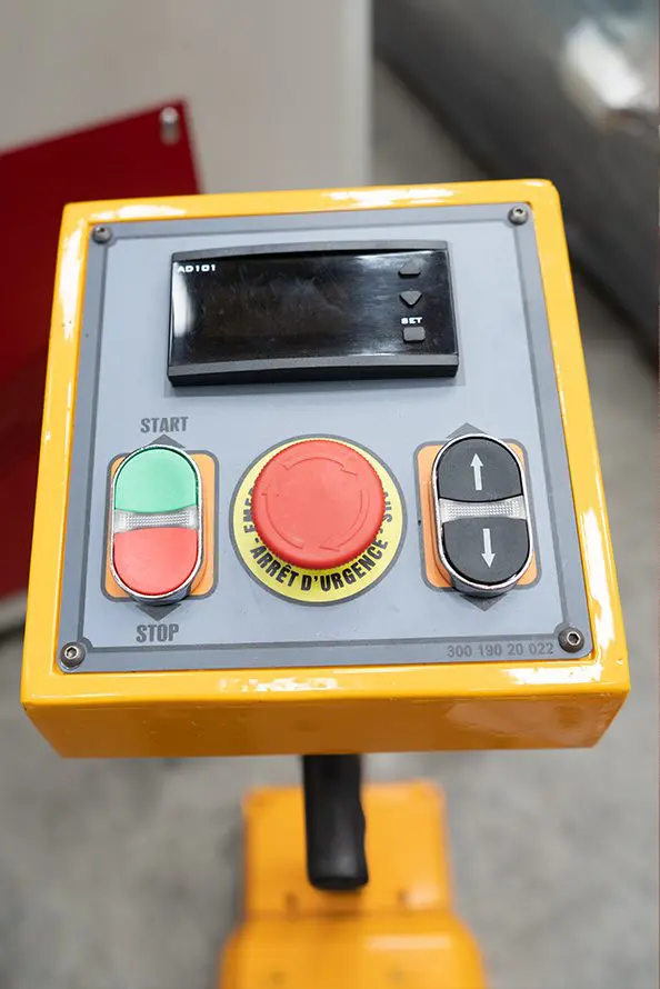 HSR Footpedal Controller