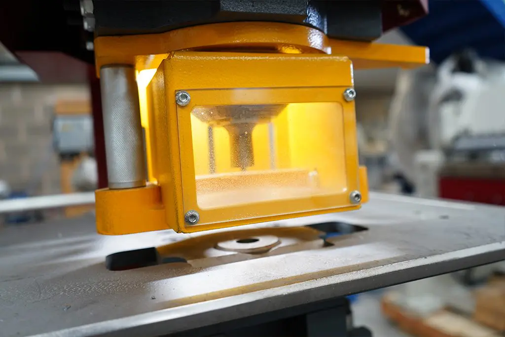 HST Punching Station