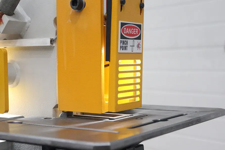 HSW Notching Station