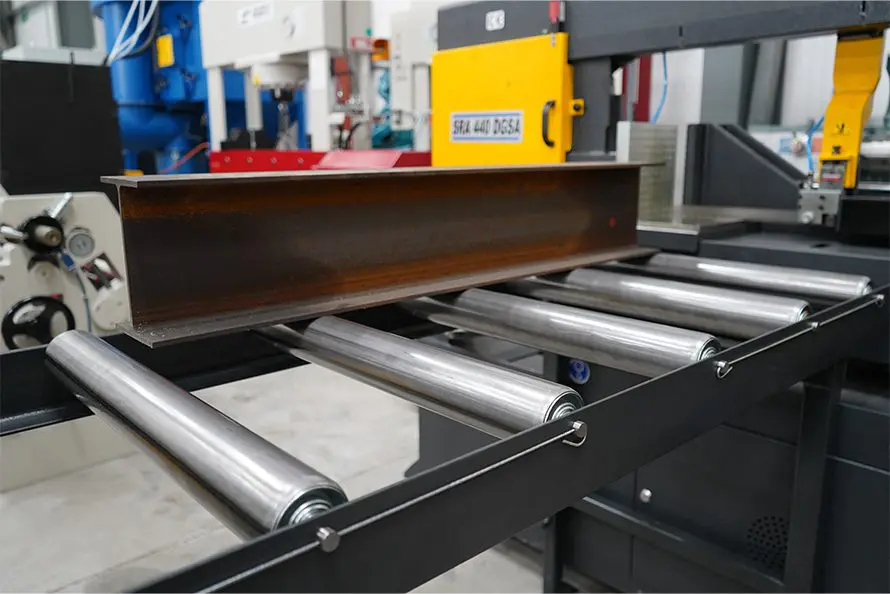 Roller Track - 620mm wide with a Beam on it