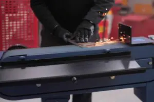 Image of metal being grinded on a Kepp Belt Grinder