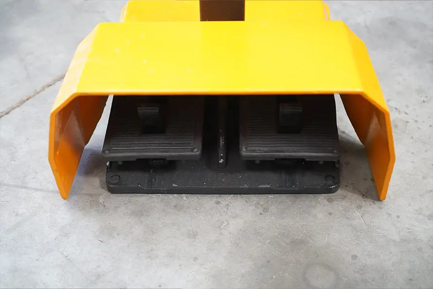 Morgan Rushworth SBR1050-110 Foot Pedal Controls
