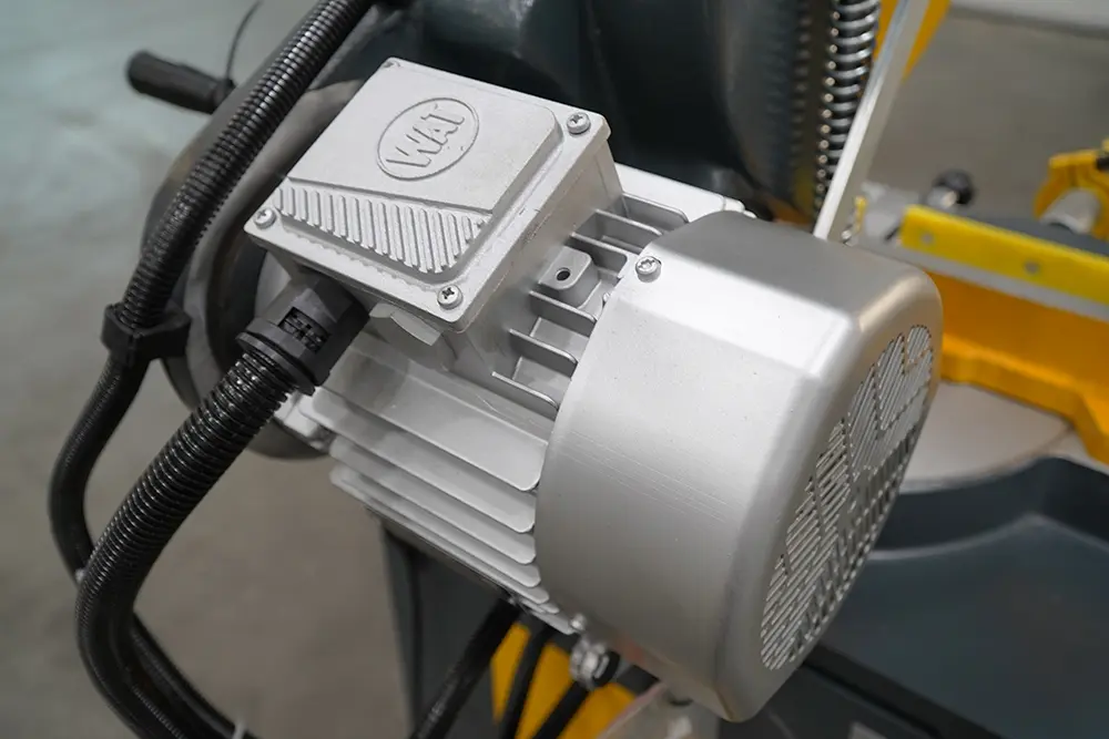 SAR400 Motor 2