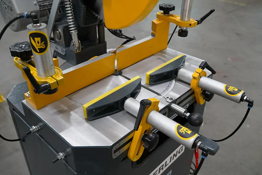 SAR400 Pneumatic Vice Grips 3