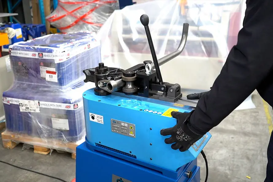 CBC Two Handed Operation CBC Two Handed Operation