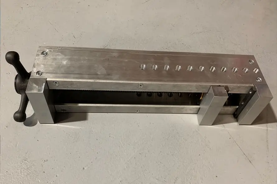 Mechanical Clamp Web