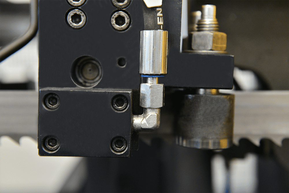 Hydraulic Blade Guides
