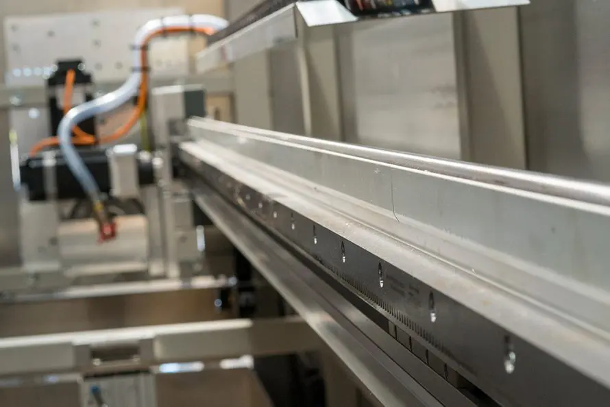 Morgan Rushworth SPM Tube Plasma Linear Rail
