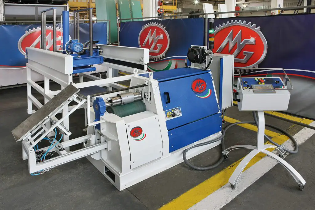 1551 matr15195 F Series