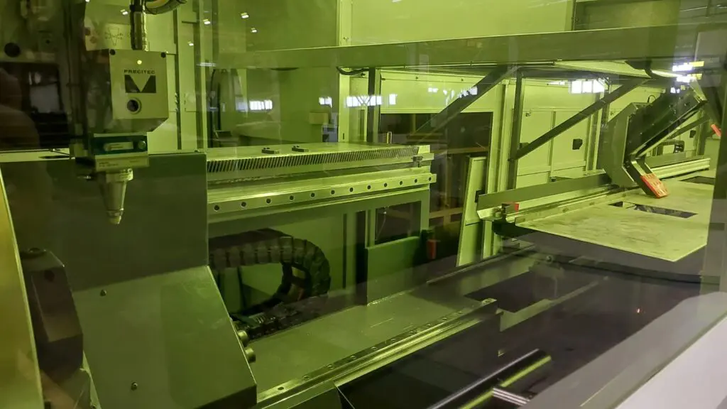BLT Cutting Chamber
