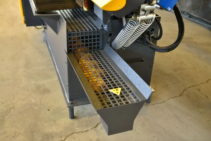 Optional Chip Conveyor