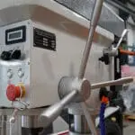 Meyer SL32 Handle Close Up