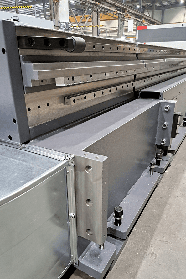Morgan Rushworth XSM Laser Dual Linear Rails Closeup Web