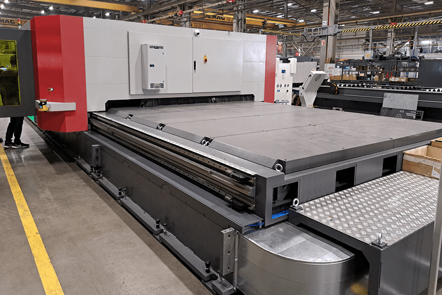 Morgan Rushworth XSM Laser Parking Area Web