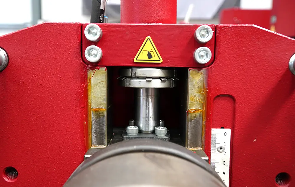 PSR H Hydraulic Top Roll Adjustment