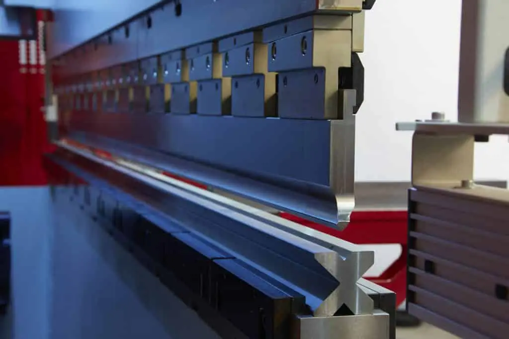 5-reasons-by-a-press-brake-is-the-right-choice-1024x683 5 reasons by a press brake is the right choice 1024x683 1
