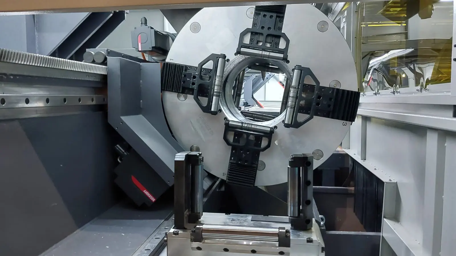 BLT Chuck internal image Rotary Chuck