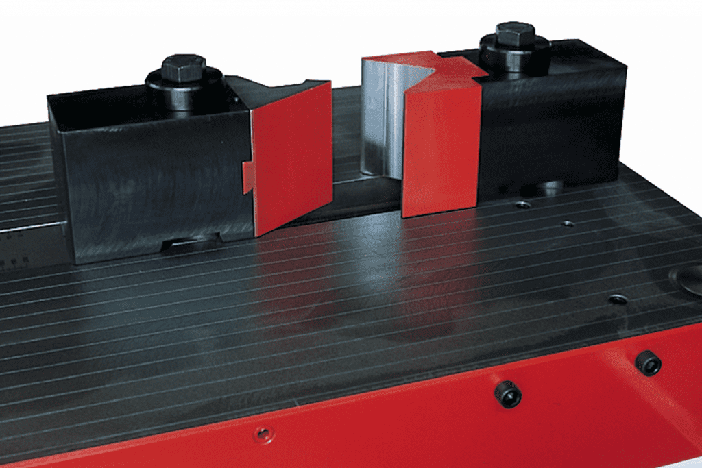 Close up detail Flat Bar Bending on a Simasv Horizontal Press