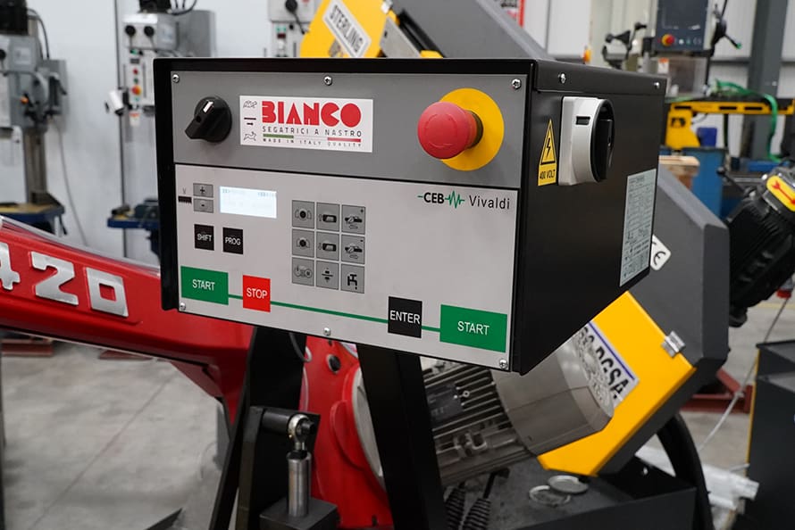 Bianco SAE Semi-Automatic Single Mitre Bandsaw 415v image 4