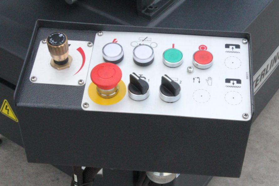 Sterling SRA 230DG Control Panel