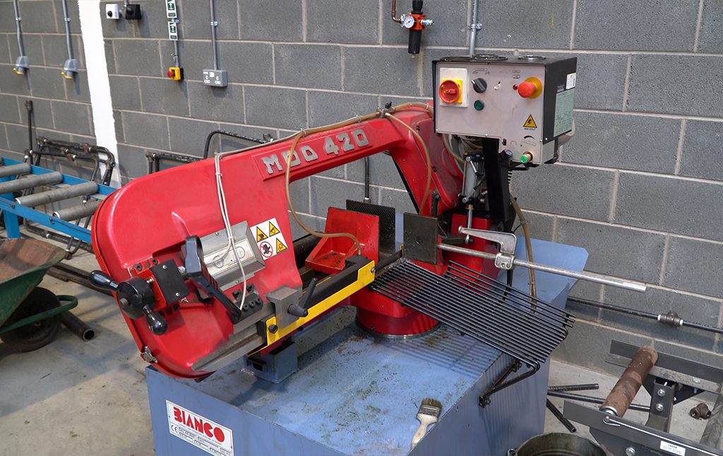 Pembroke Bianco Saw